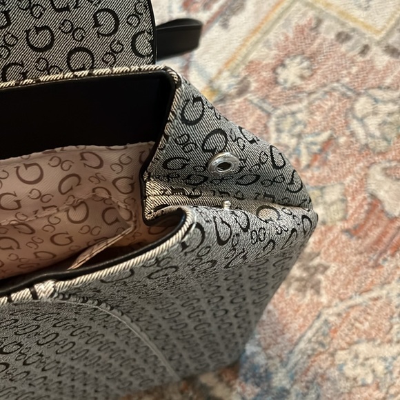 Guess Backpack - Picture 8 of 10